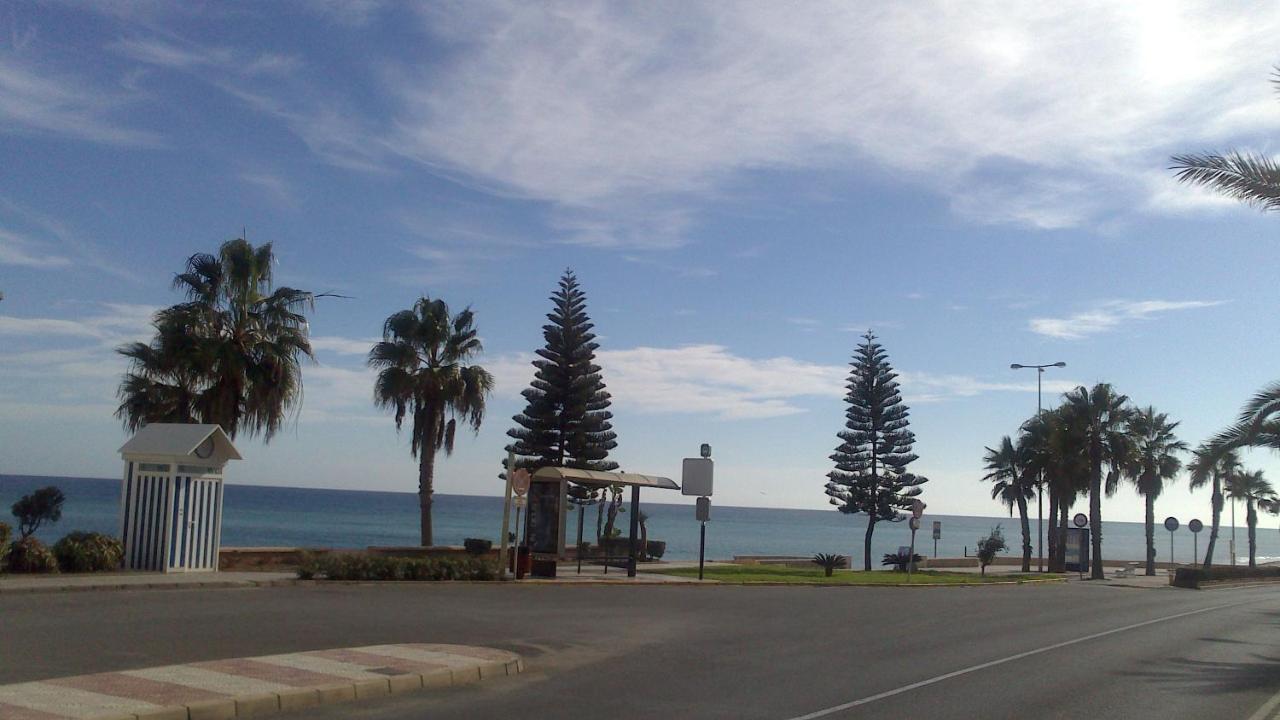 Apartamento Con Piscina Y Terraza A 50 Metros De La Playa Roquetas de Mar Bagian luar foto