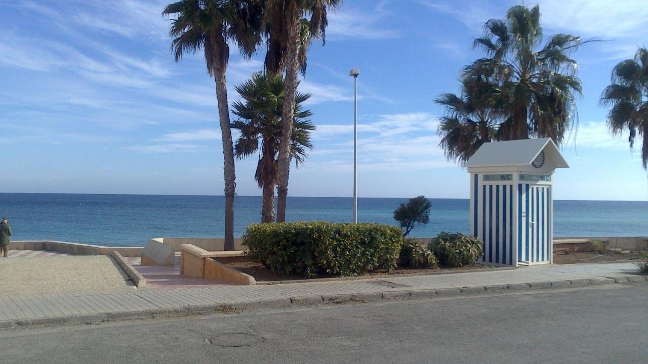Apartamento Con Piscina Y Terraza A 50 Metros De La Playa Roquetas de Mar Bagian luar foto