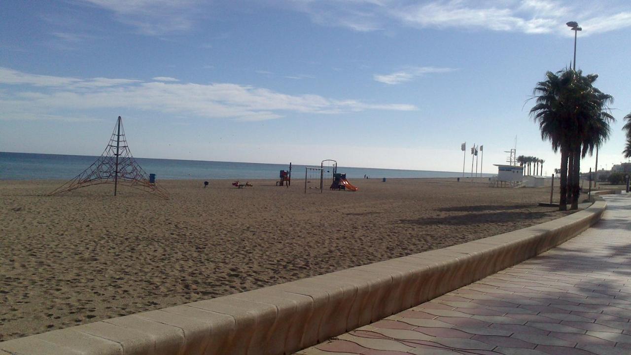 Apartamento Con Piscina Y Terraza A 50 Metros De La Playa Roquetas de Mar Bagian luar foto