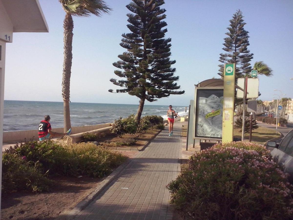 Apartamento Con Piscina Y Terraza A 50 Metros De La Playa Roquetas de Mar Bagian luar foto